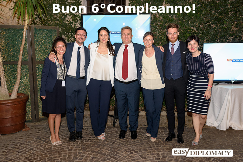 Buon 6th Compleanno Easy Diplomacy!